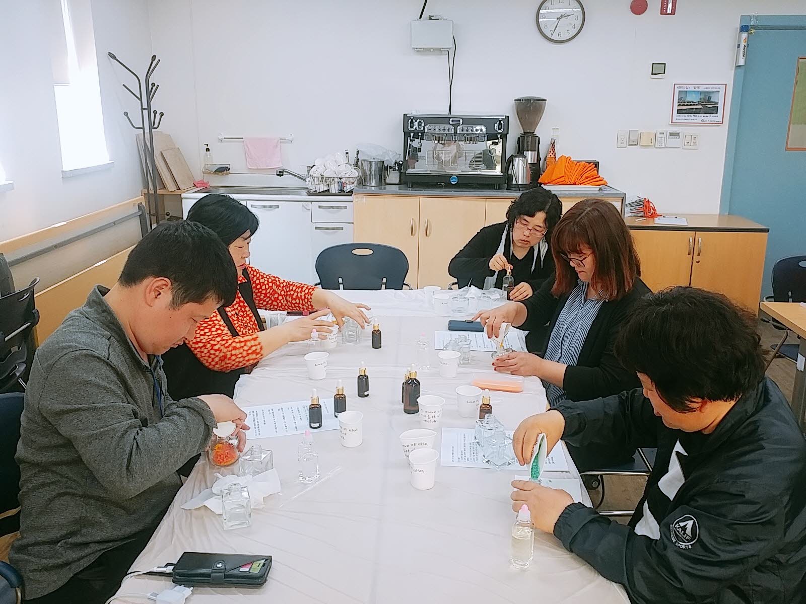 우리마을 희망나눔 만들기 수업 진행 우리마을 희망나눔 만들기 수업 진행